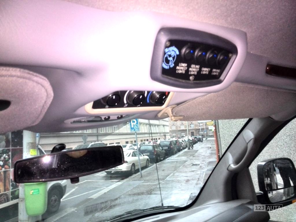 GMC Savana, 2016 - pohled č. 13