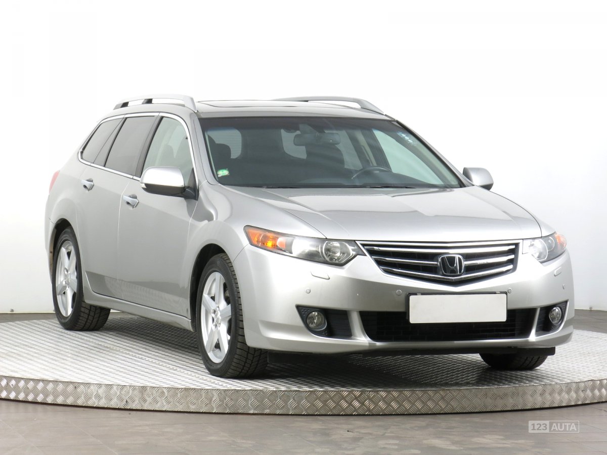 Honda Accord, 2010 - celkový pohled