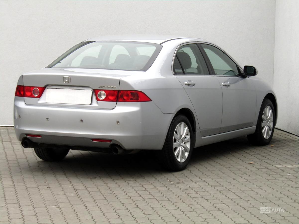Honda Accord, 2005 - pohled č. 5