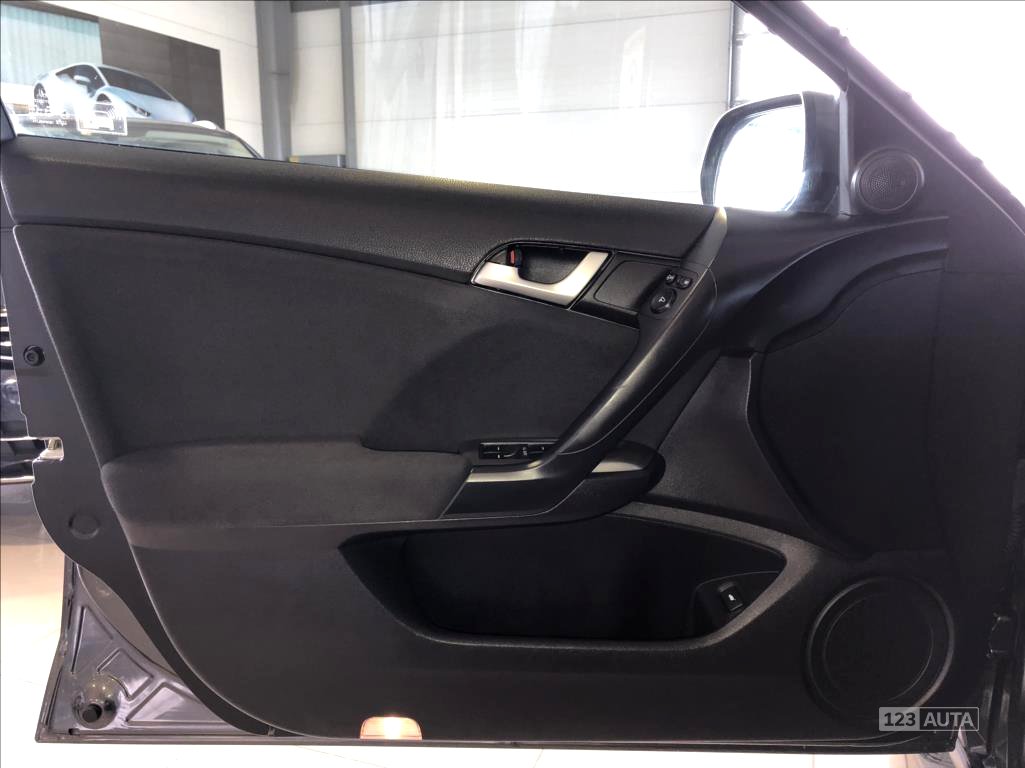 Honda Accord, 2009 - pohled č. 10