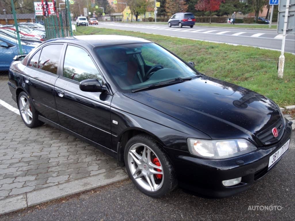 Honda Accord, 2002 - celkový pohled