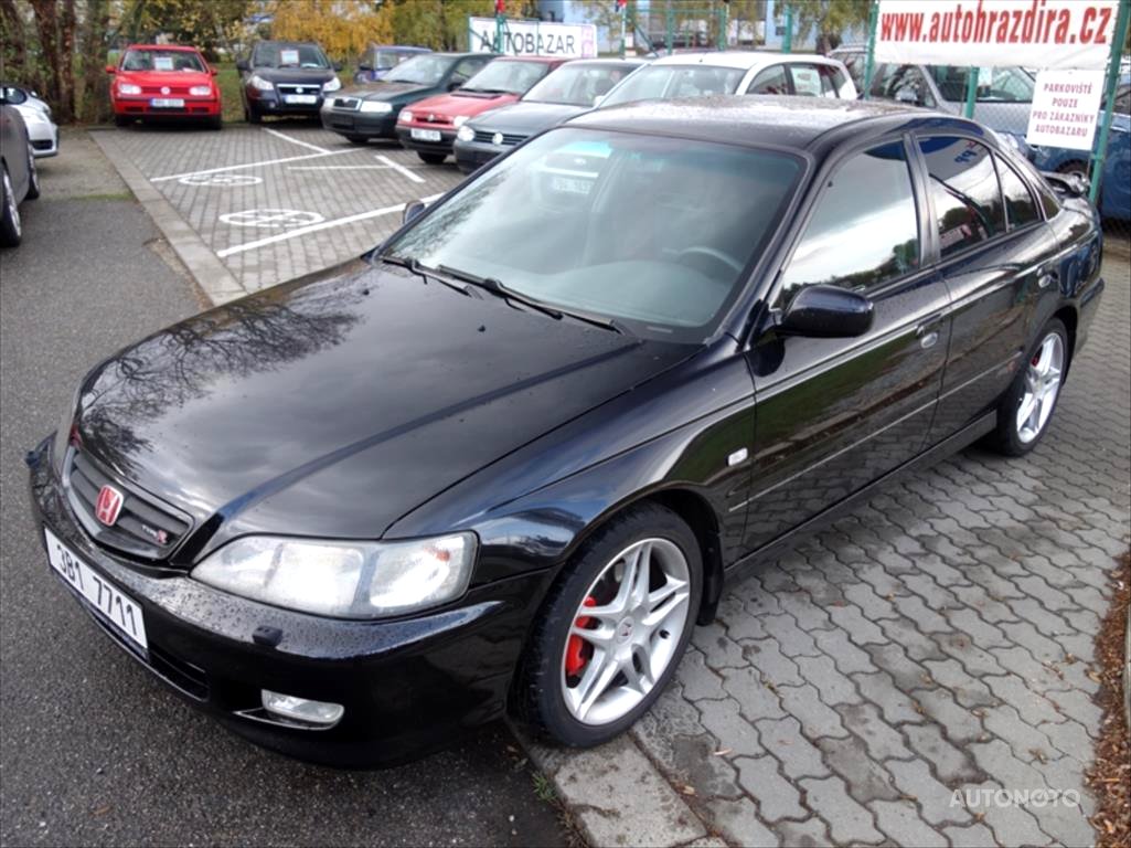 Honda Accord, 2002 - pohled č. 3