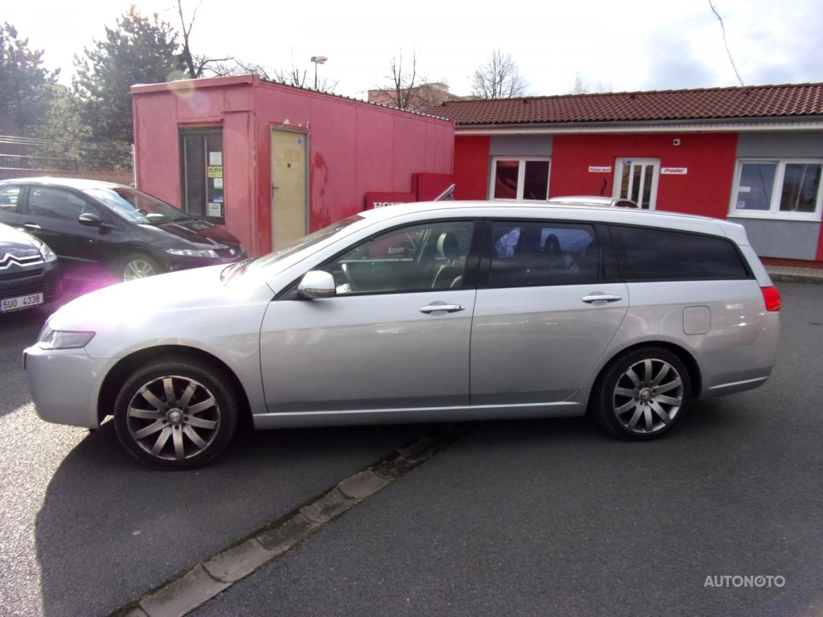 Honda Accord, 2003 - pohled č. 2