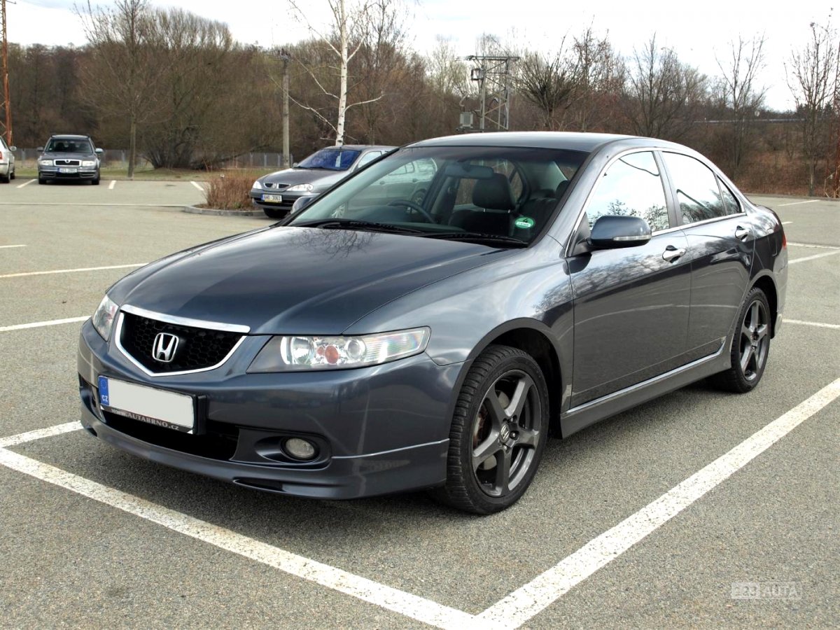 Honda Accord, 2003 - celkový pohled