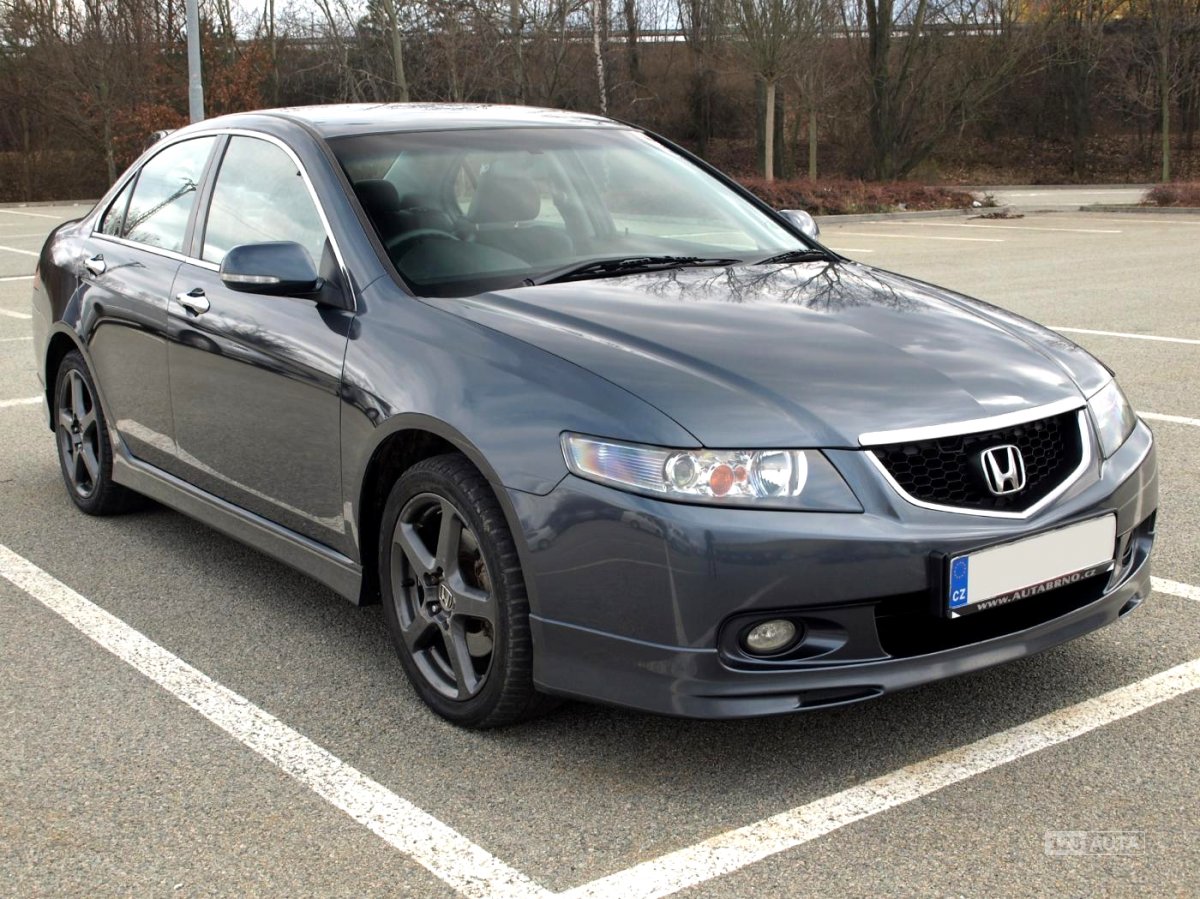 Honda Accord, 2003 - pohled č. 3
