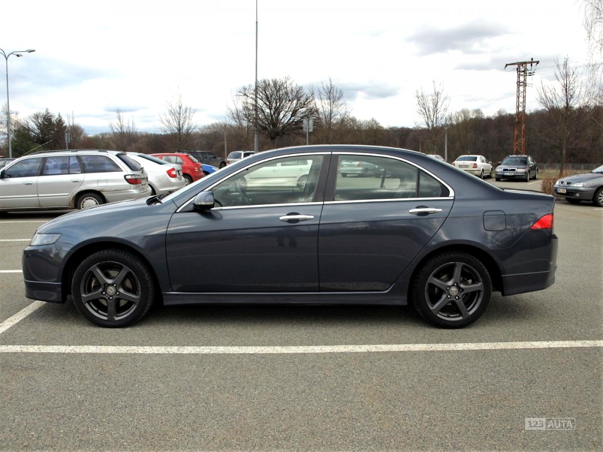 Honda Accord, 2003 - pohled č. 6