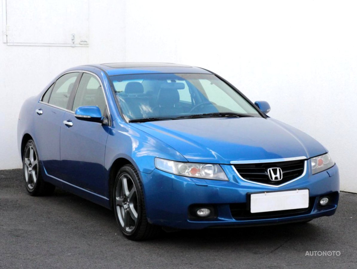 Honda Accord, 2003 - celkový pohled