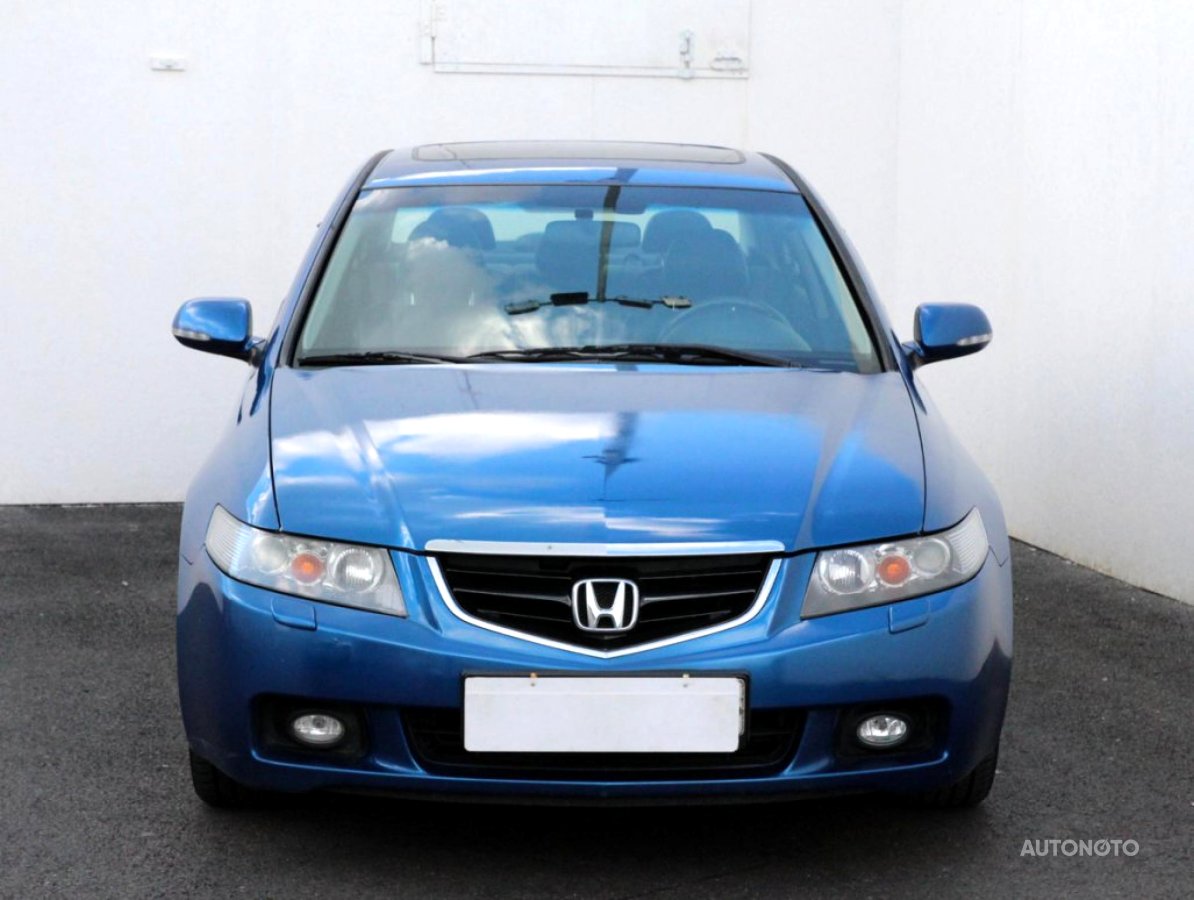 Honda Accord, 2003 - pohled č. 2