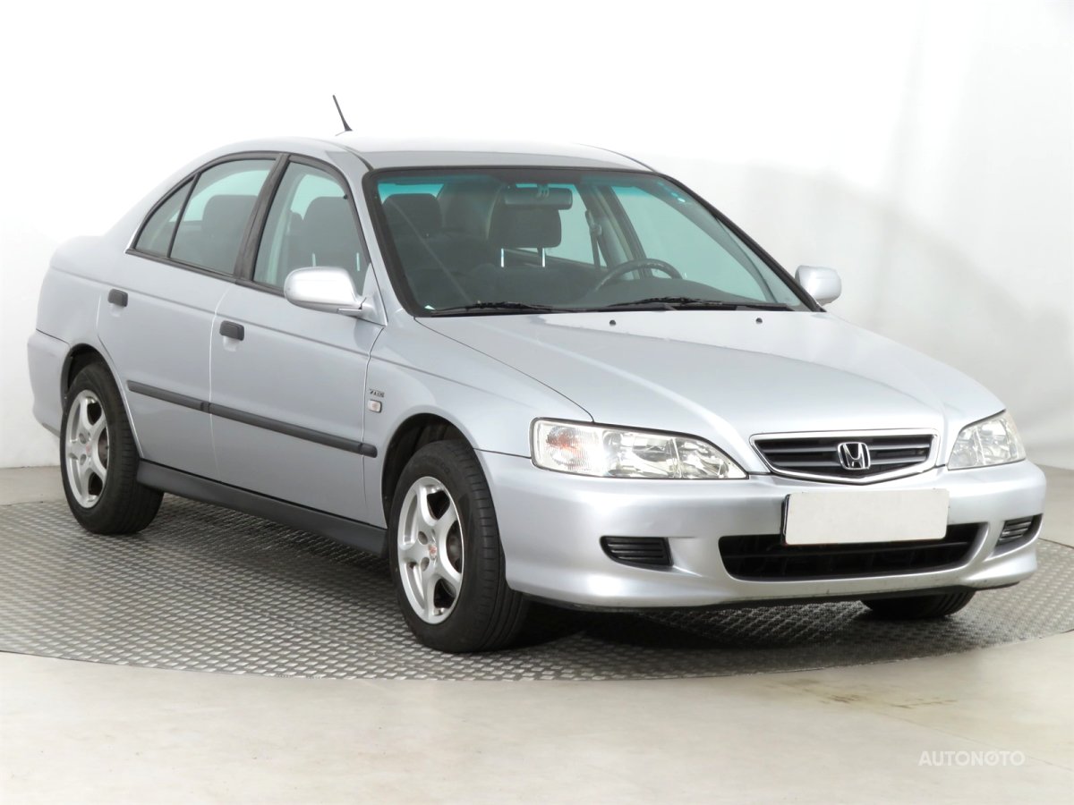 Honda Accord, 2002 - celkový pohled