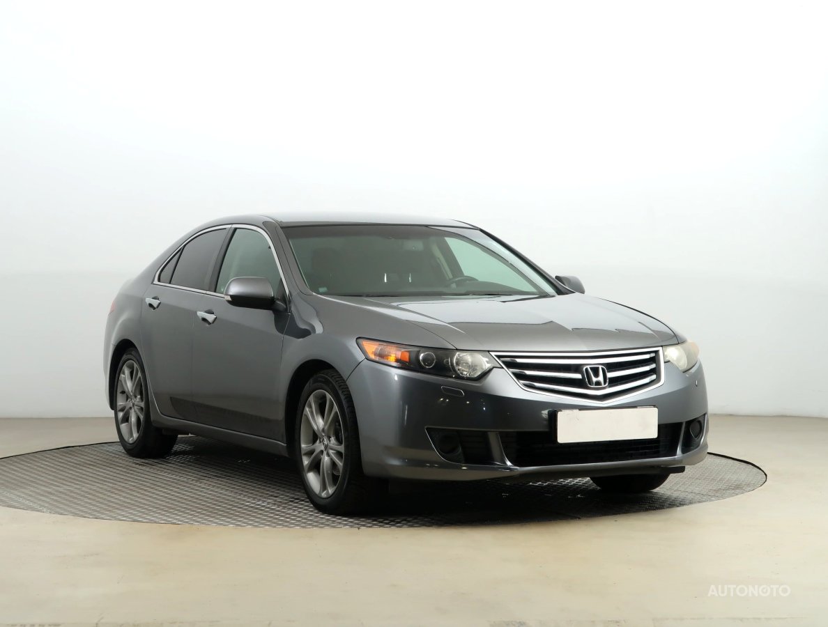 Honda Accord, 2010 - celkový pohled