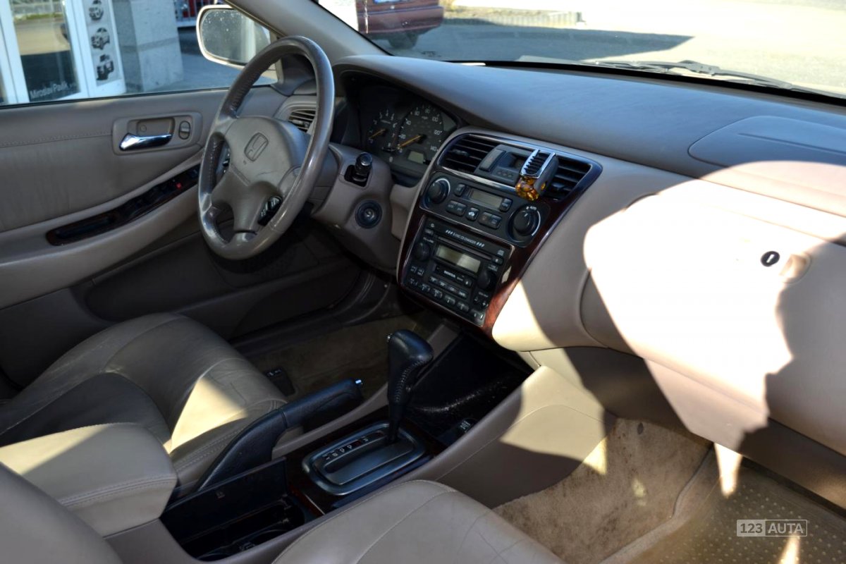 Honda Accord, 2001 - pohled č. 7