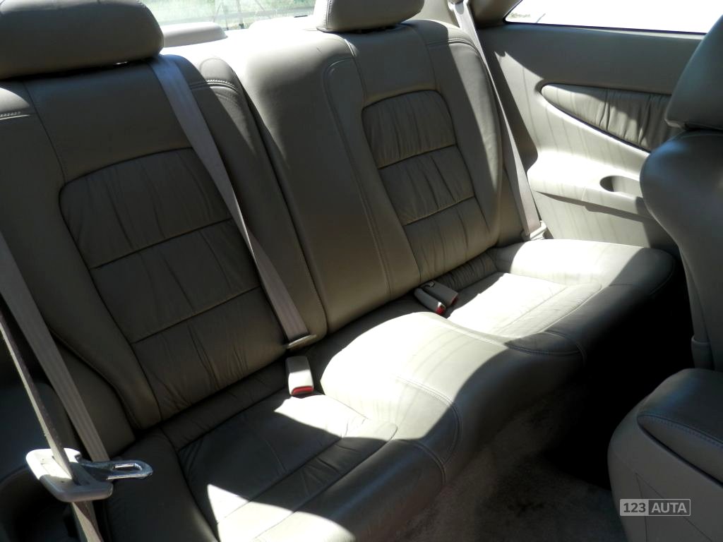 Honda Accord, 2000 - pohled č. 19