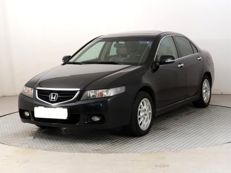 Honda Accord, 2004 - pohled č. 3