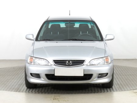 Honda Accord, 2002 - pohled č. 2
