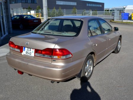 Honda Accord, 2001 - pohled č. 6