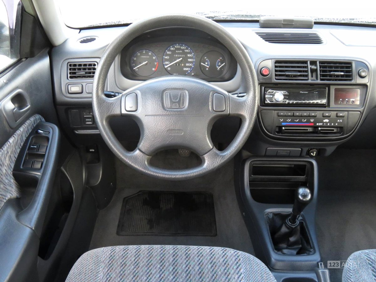 Honda Civic, 1999 - pohled č. 9