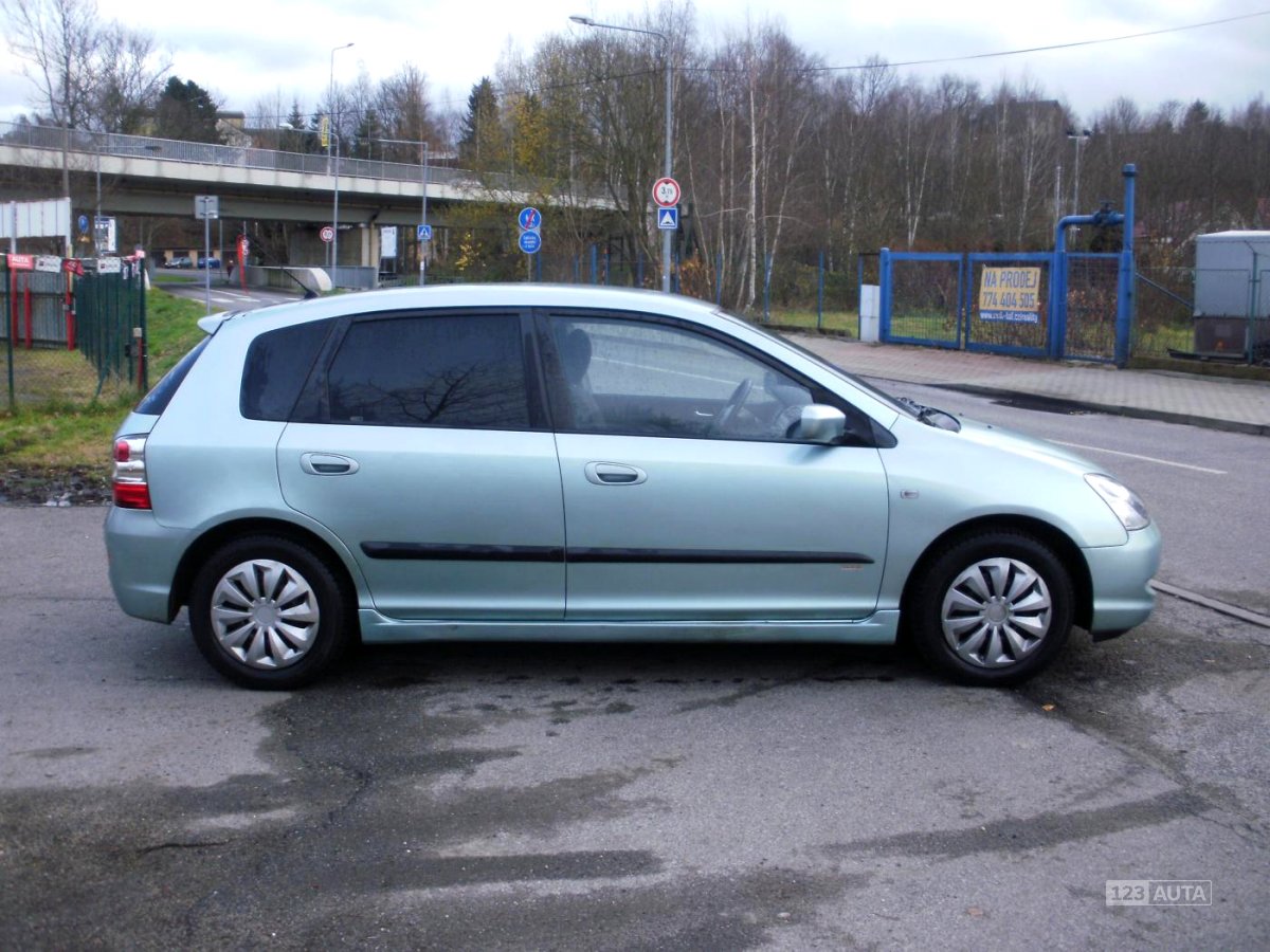 Honda Civic, 2004 - pohled č. 2
