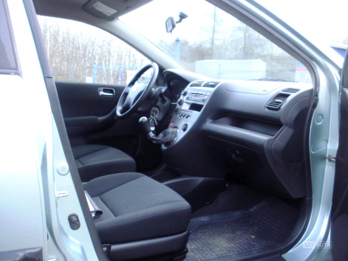 Honda Civic, 2004 - pohled č. 6