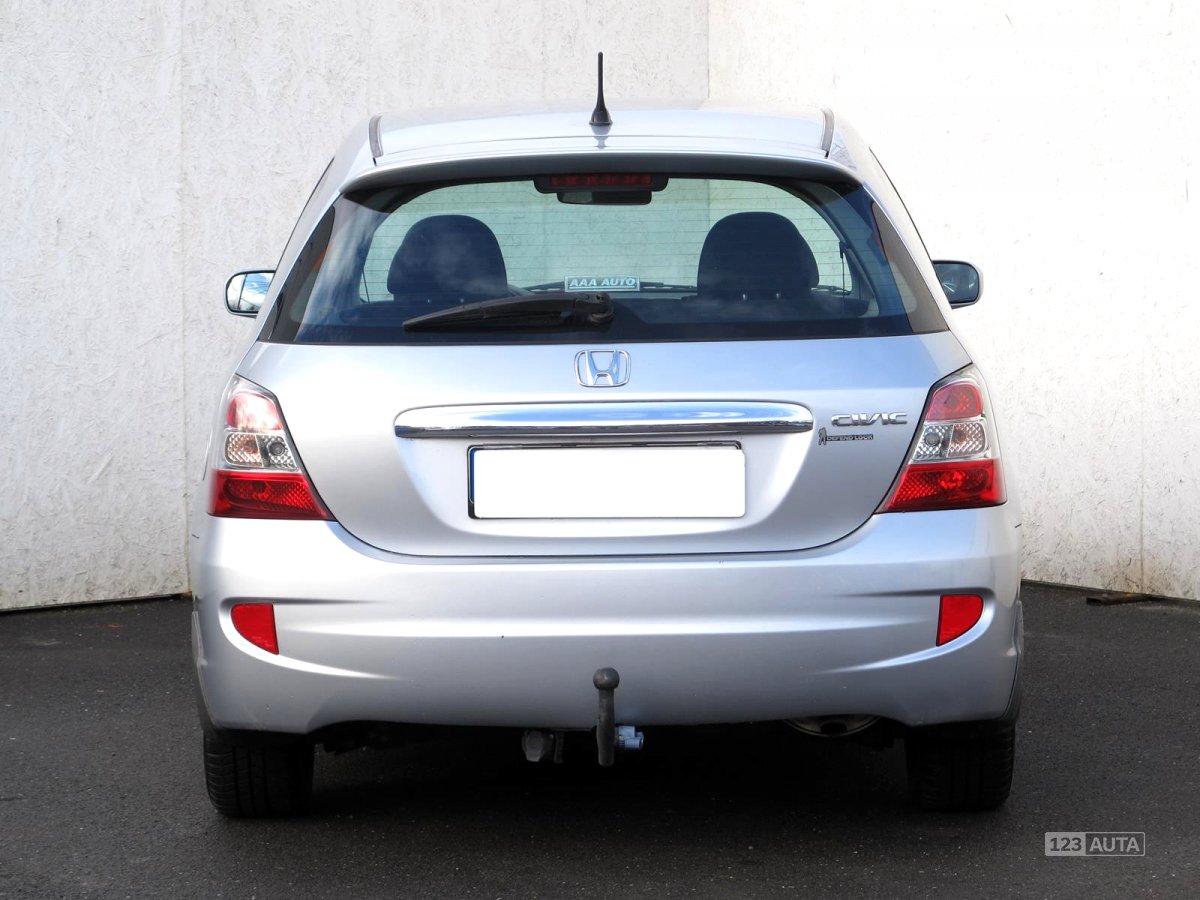 Honda Civic, 2005 - pohled č. 6