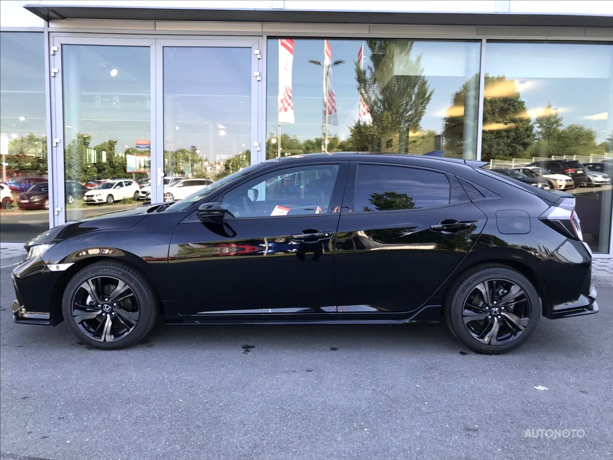 Honda Civic, 2018 - pohled č. 2