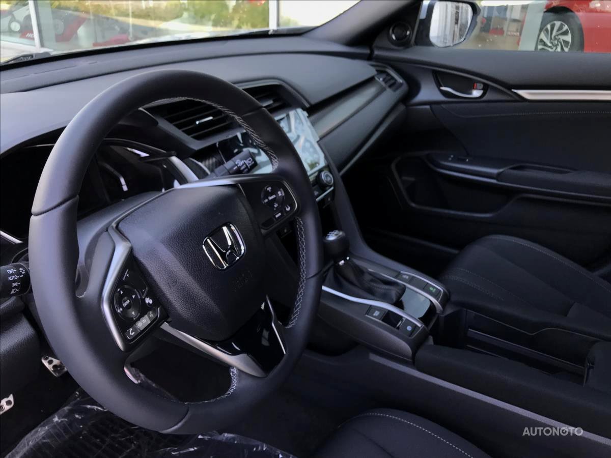 Honda Civic, 2018 - pohled č. 6