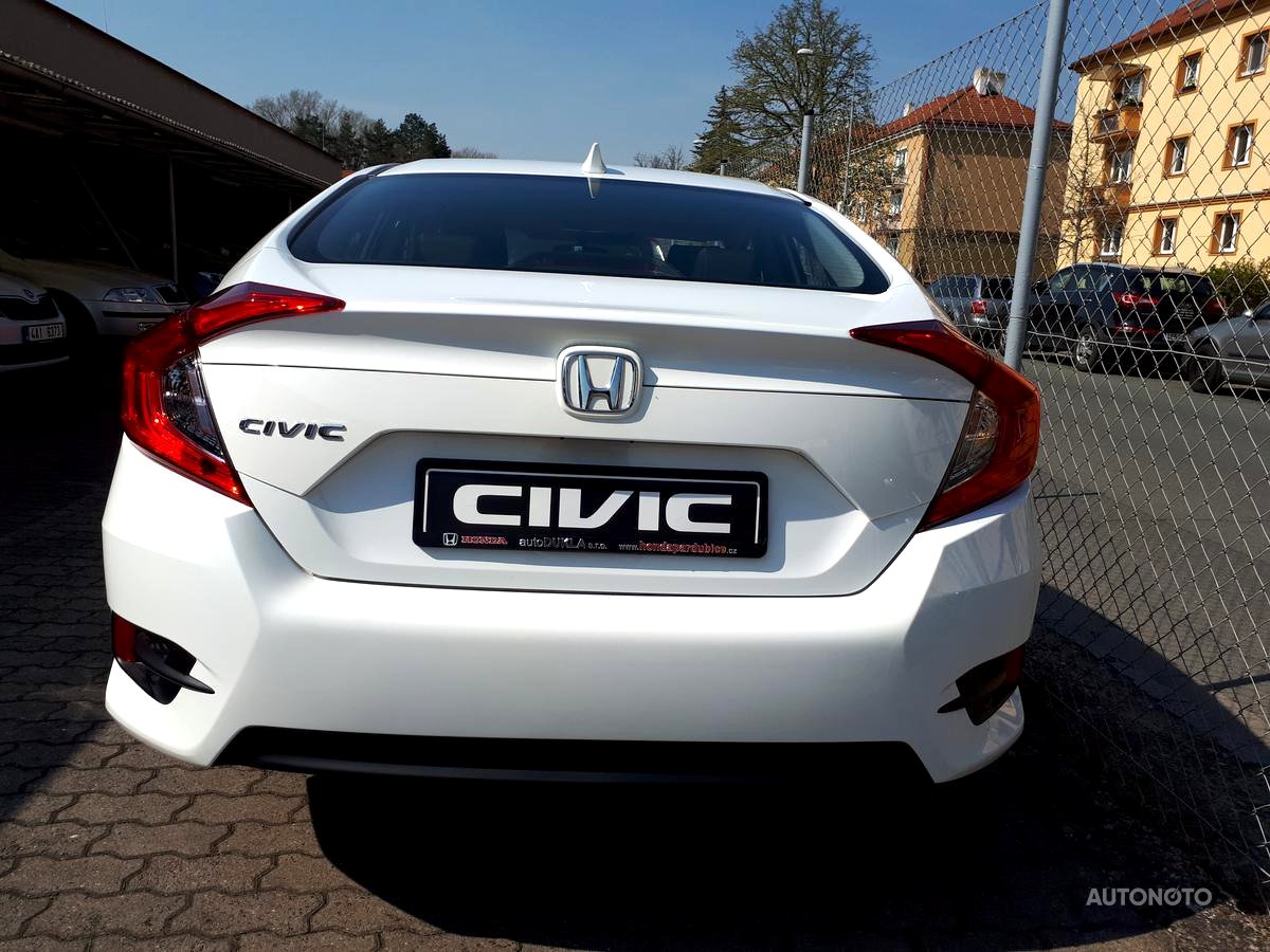 Honda Civic, 2019 - pohled č. 3
