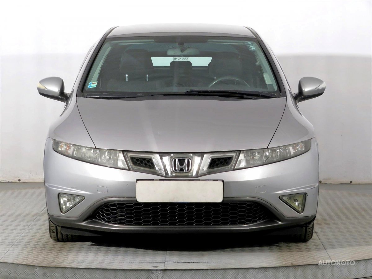 Honda Civic, 2010 - pohled č. 2
