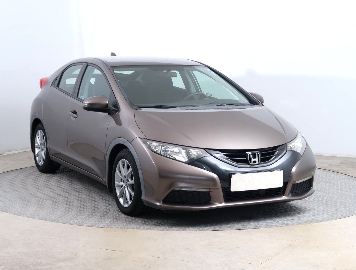 Honda Civic, 2012 - celkový pohled