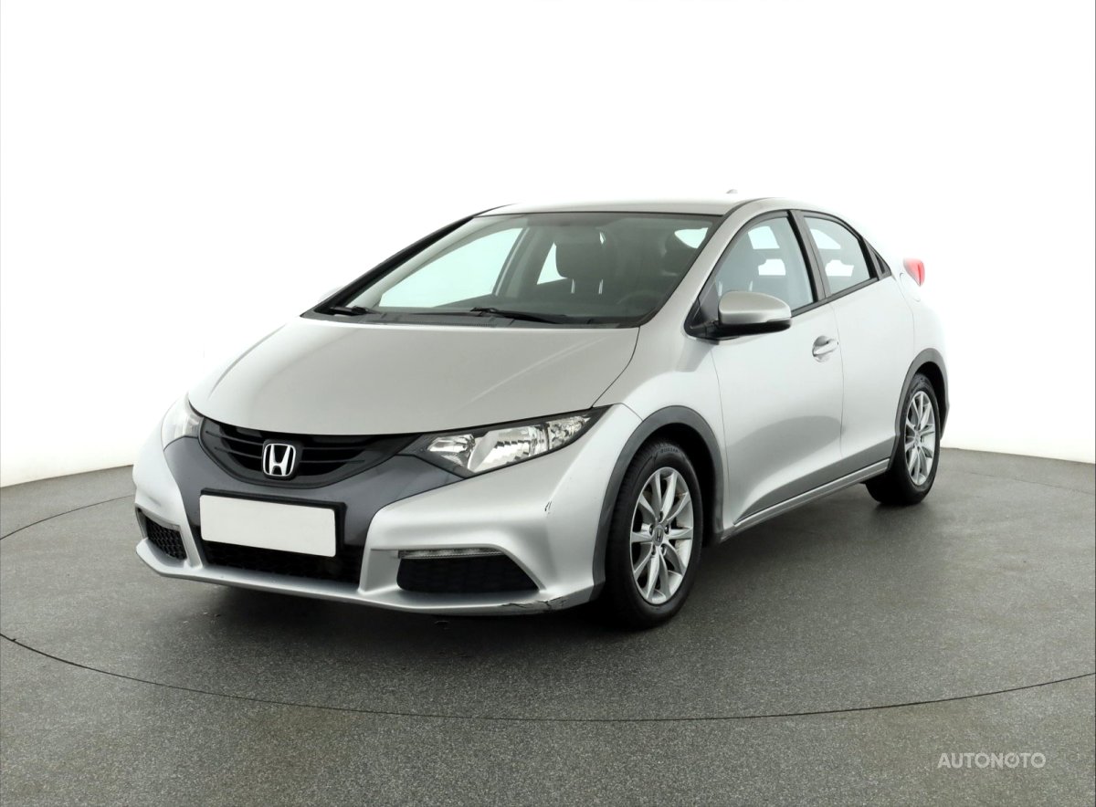 Honda Civic, 2012 - pohled č. 3