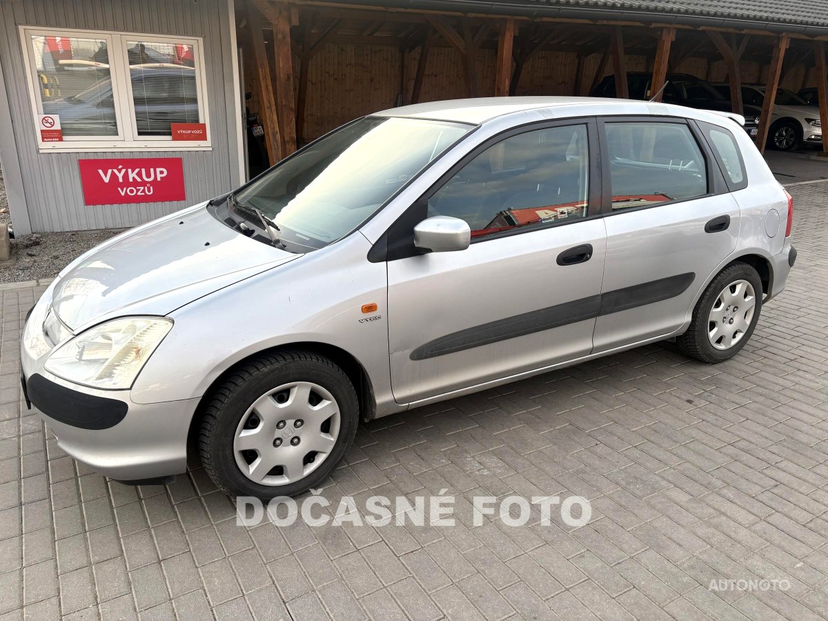 Honda Civic, 2002 - celkový pohled