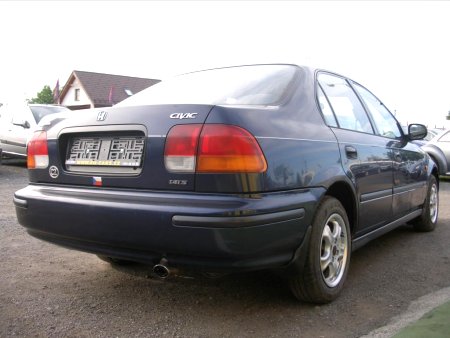 Honda Civic, 1998 - pohled č. 3
