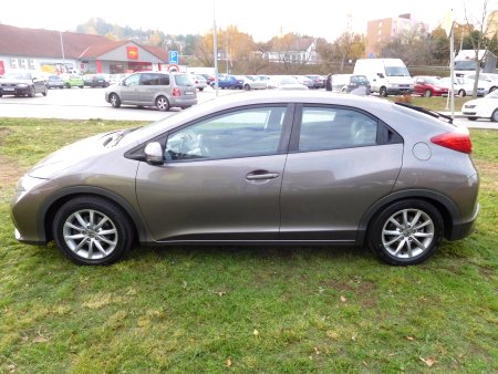 Honda Civic, 2012 - pohled č. 2