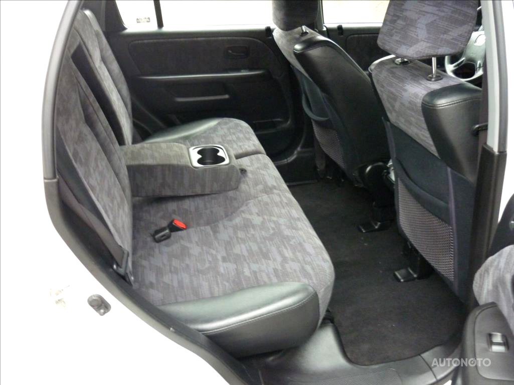 Honda CR-V, 2004 - pohled č. 9