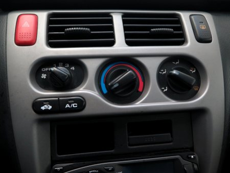 Honda HRV, 2004 - pohled č. 13