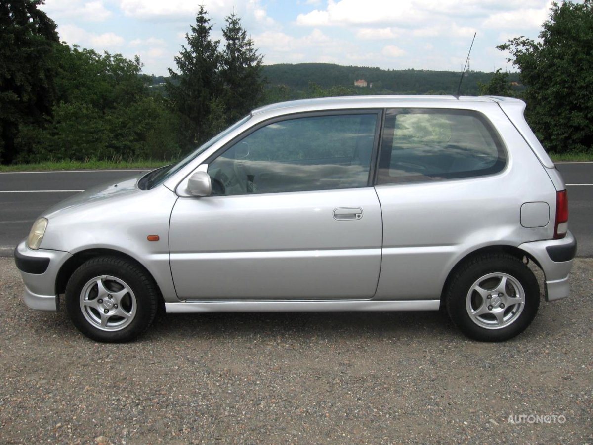 Honda Logo, 1999 - pohled č. 2