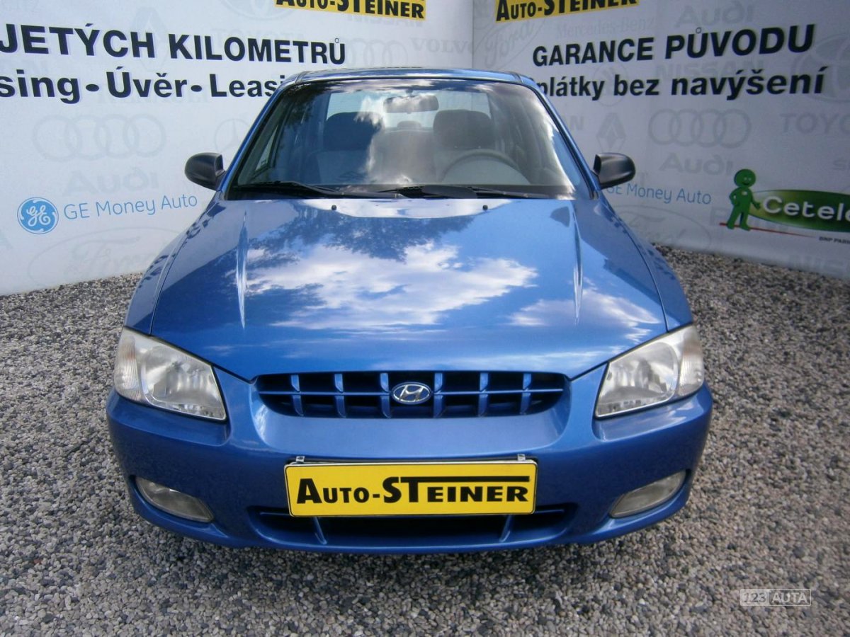 Hyundai Accent, 2000 - celkový pohled