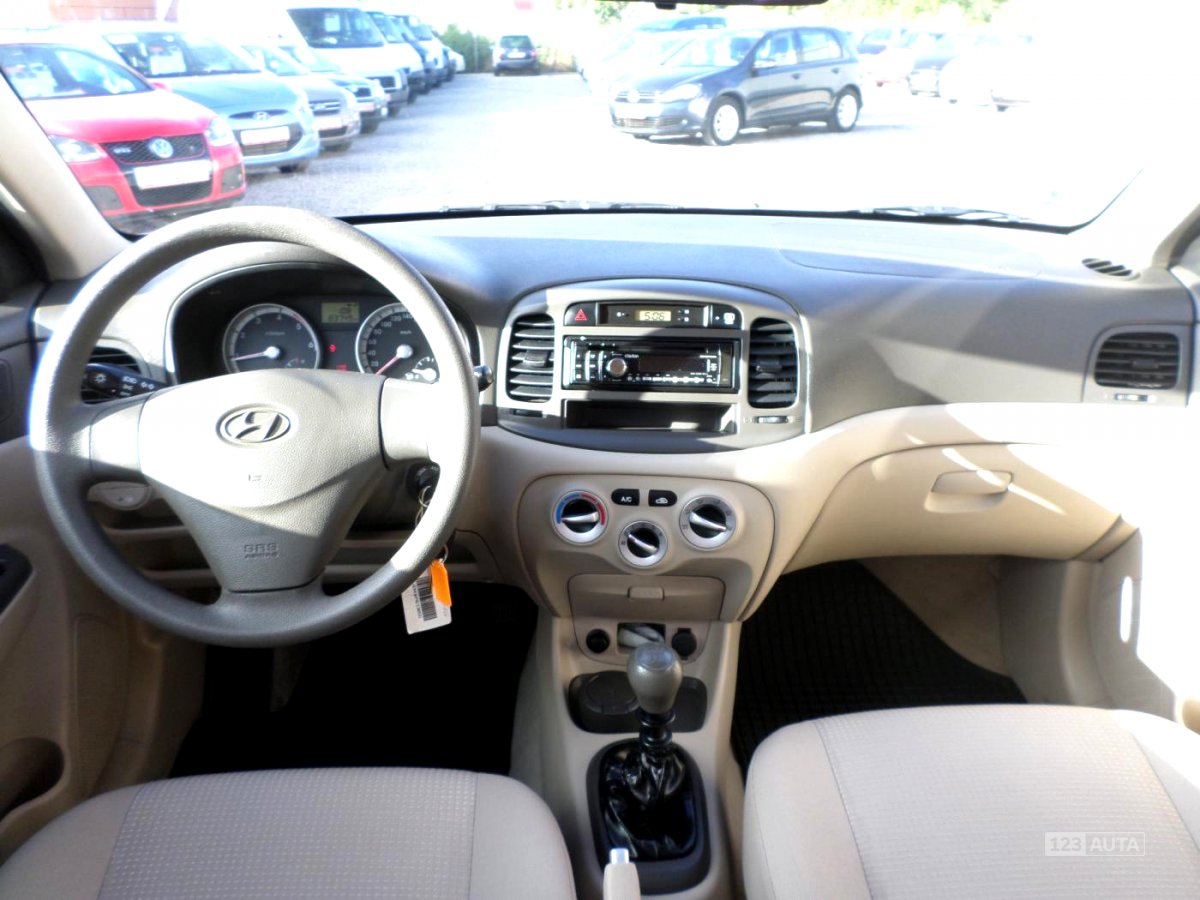 Hyundai Accent, 2008 - pohled č. 14