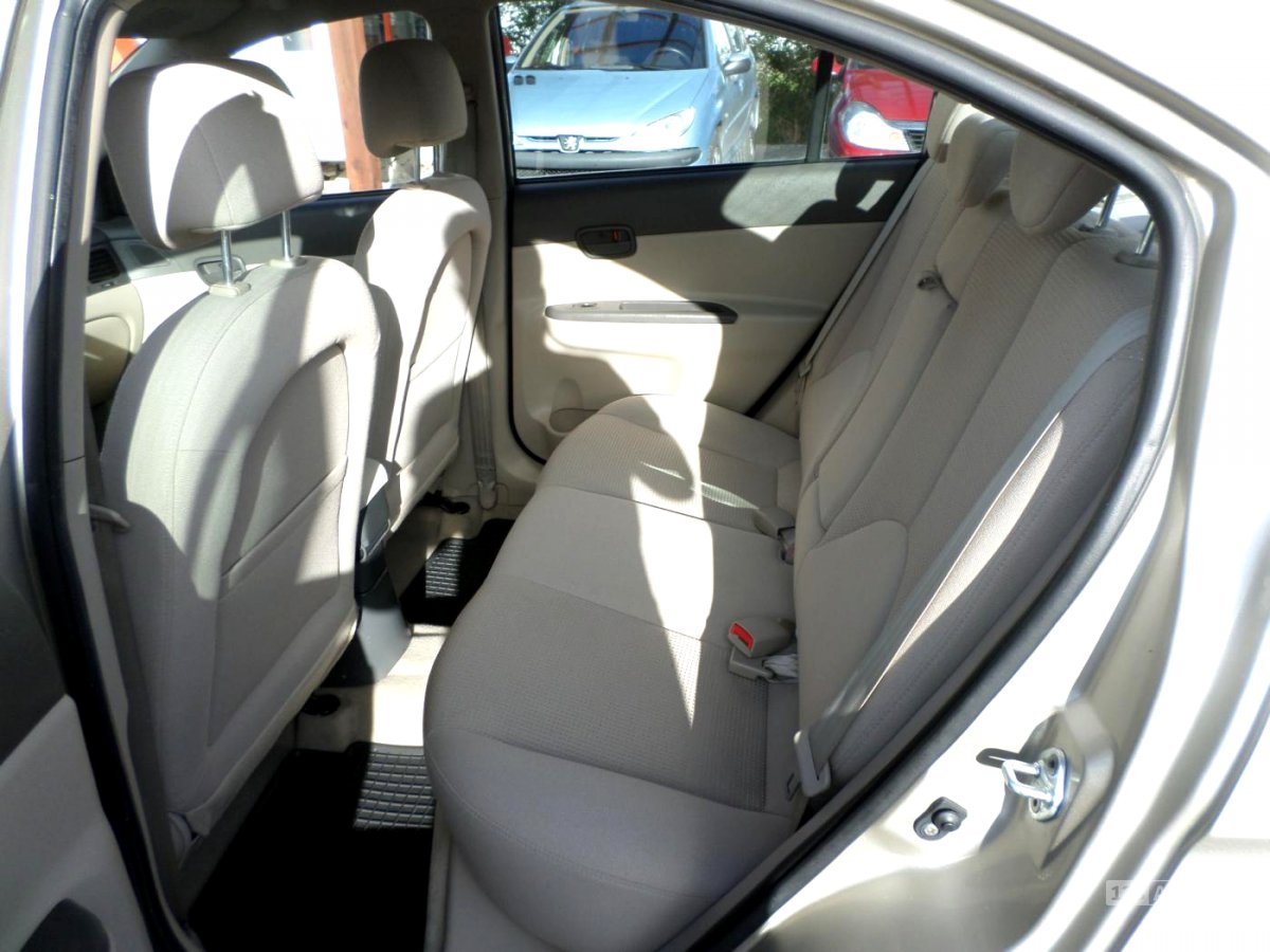 Hyundai Accent, 2008 - pohled č. 17