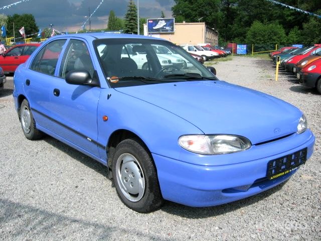 Hyundai Accent, 1996 - pohled č. 2