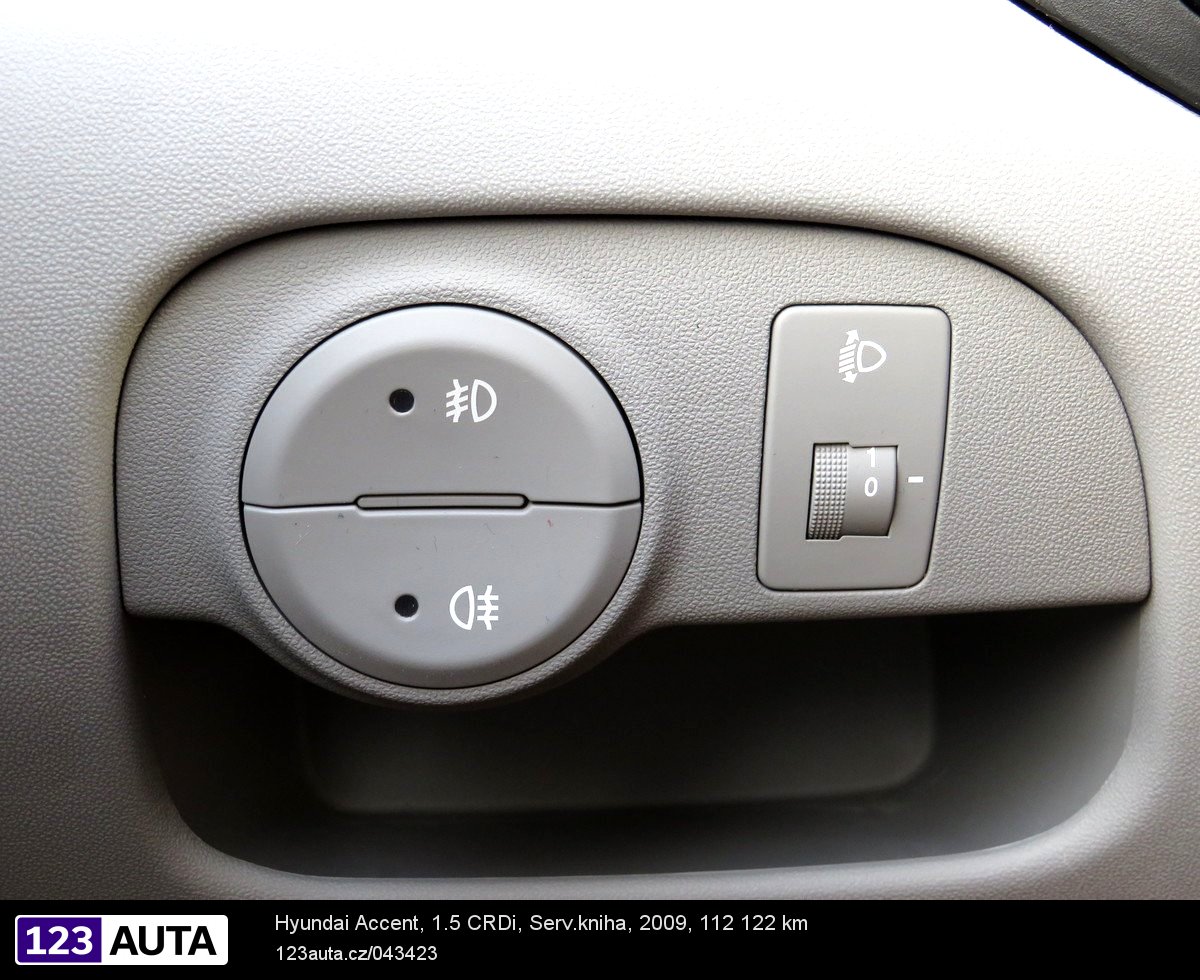 Hyundai Accent, 2009 - pohled č. 19