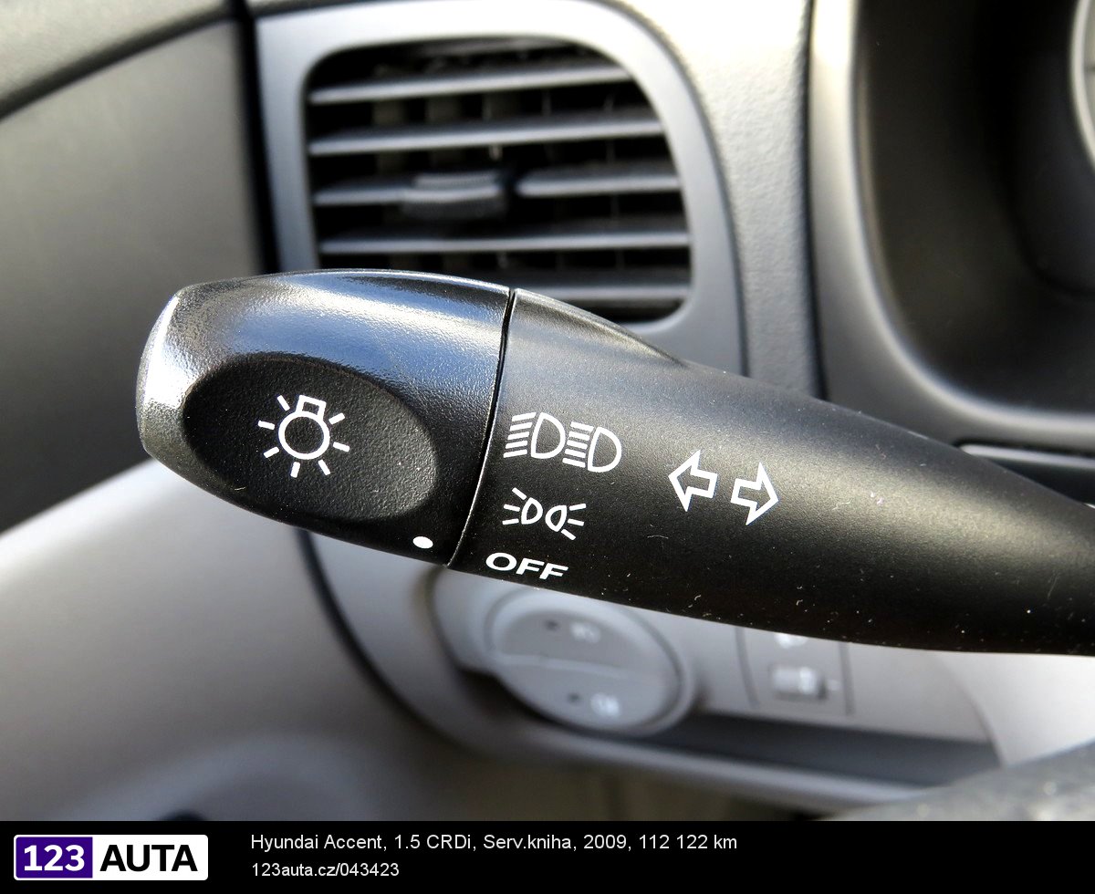 Hyundai Accent, 2009 - pohled č. 20