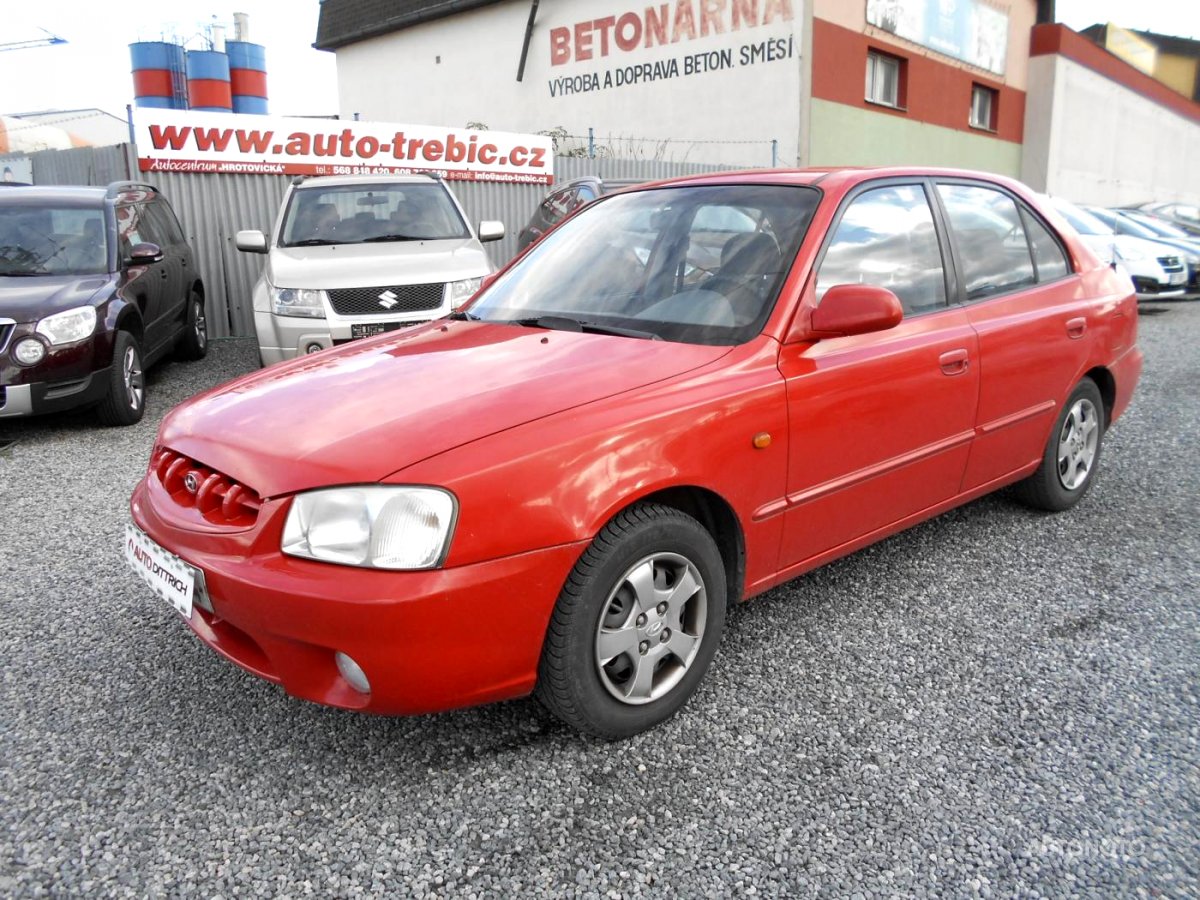 Hyundai Accent, 2000 - celkový pohled