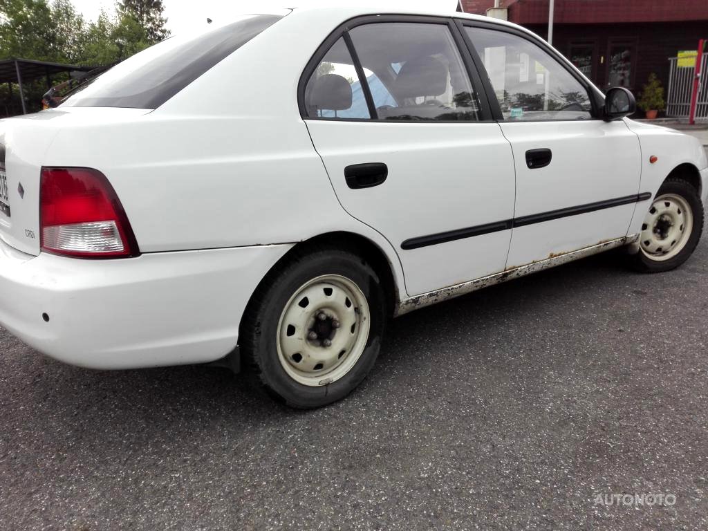 Hyundai Accent, 2002 - pohled č. 2