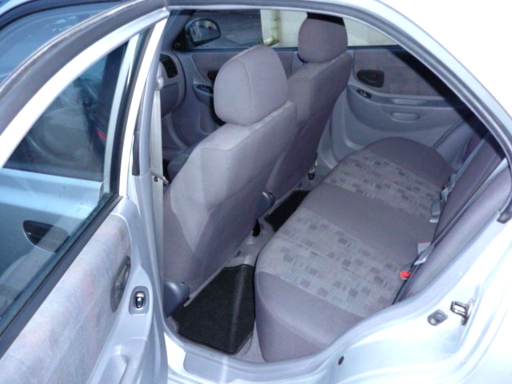 Hyundai Accent, 2004 - pohled č. 8
