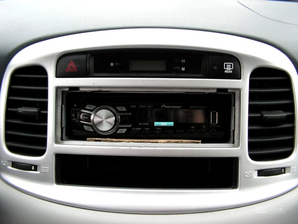 Hyundai Accent, 2006 - pohled č. 11