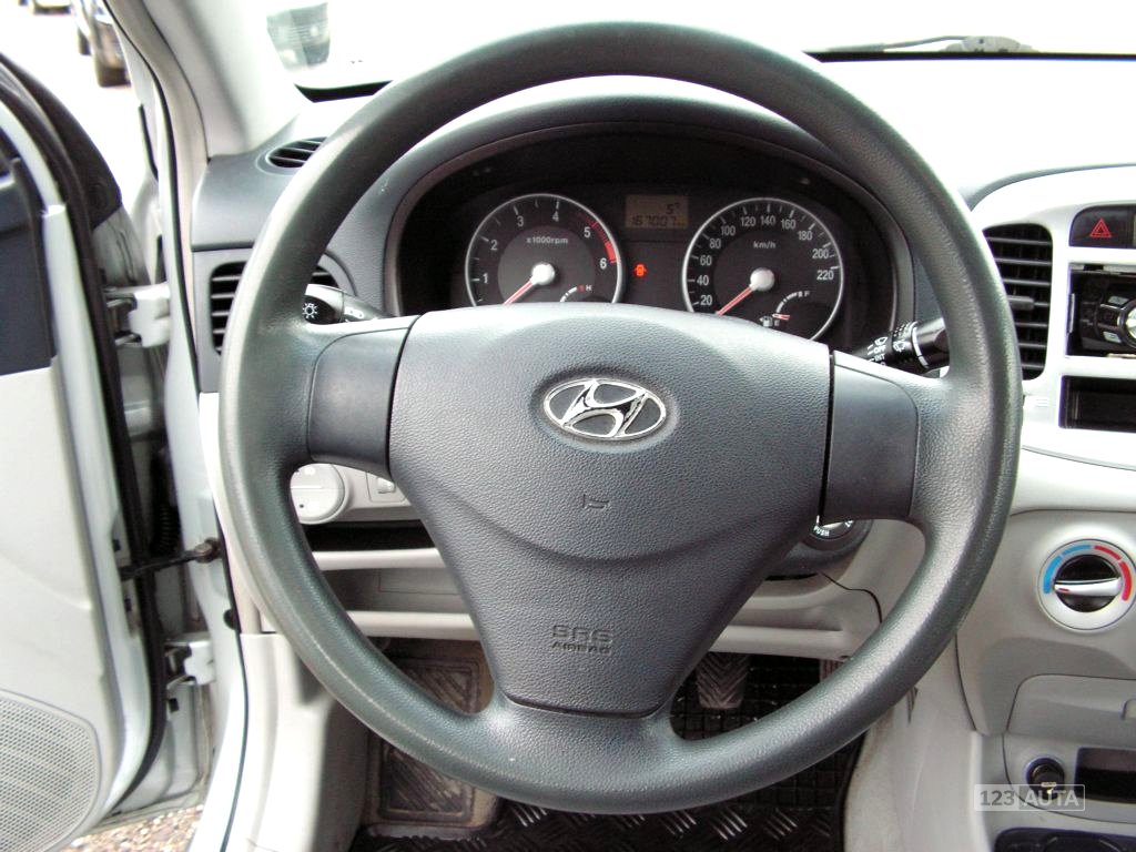 Hyundai Accent, 2006 - pohled č. 9