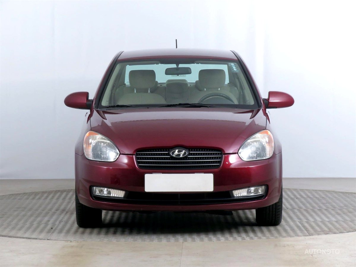 Hyundai Accent, 2009 - pohled č. 2