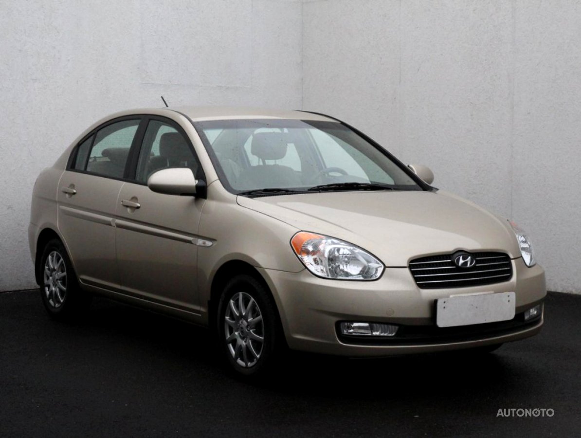 Hyundai Accent, 2011 - celkový pohled