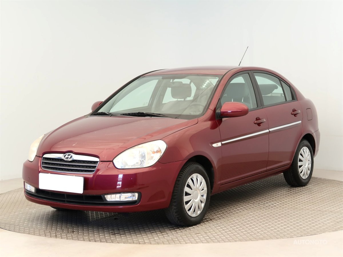 Hyundai Accent, 2009 - pohled č. 3