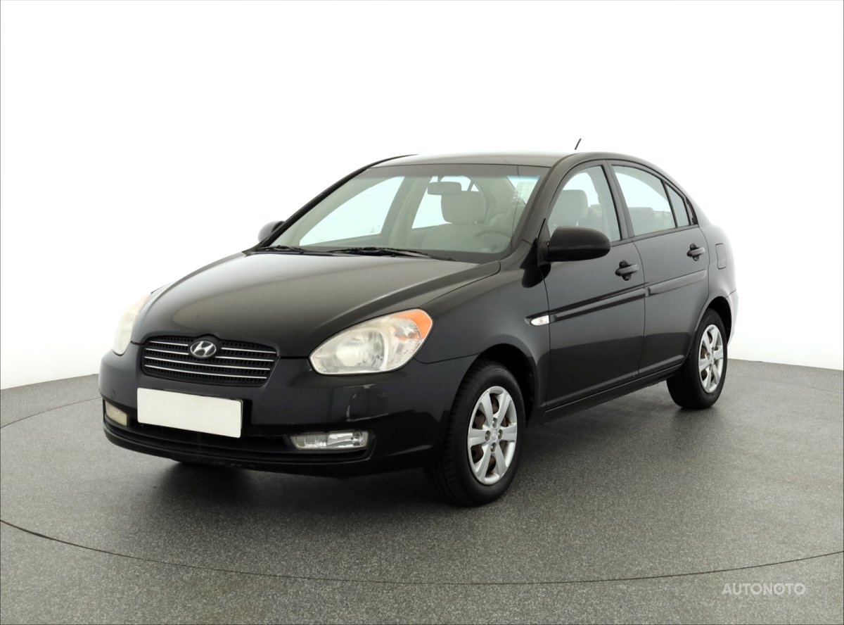 Hyundai Accent, 2009 - pohled č. 3